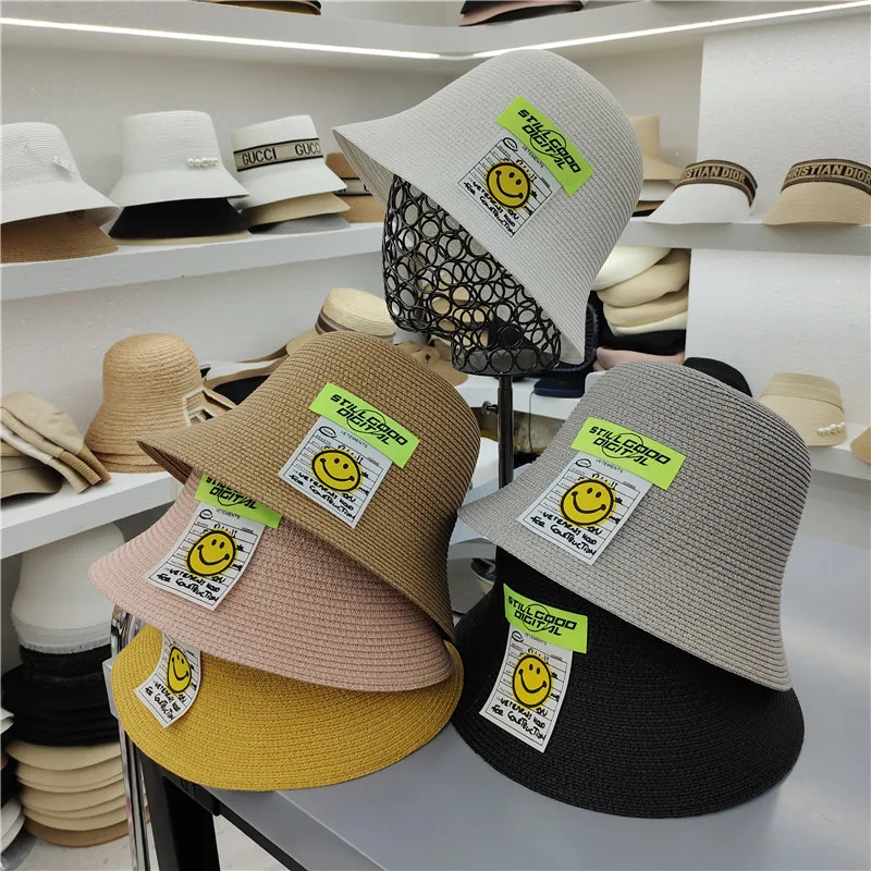 

French Temperament Hepburn Wind Restoring Ancient Ways Straw Hat Female Summer Classic Larger Flowers Fisherman Caps Holiday Sun