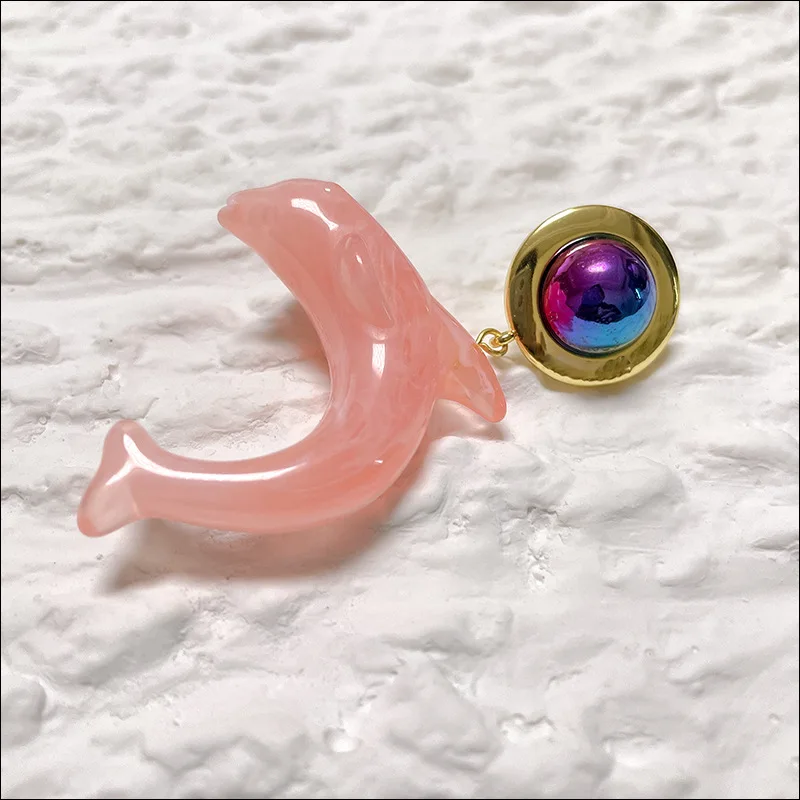 

Korean Dongdaemun New Pearl Dolphin Earrings