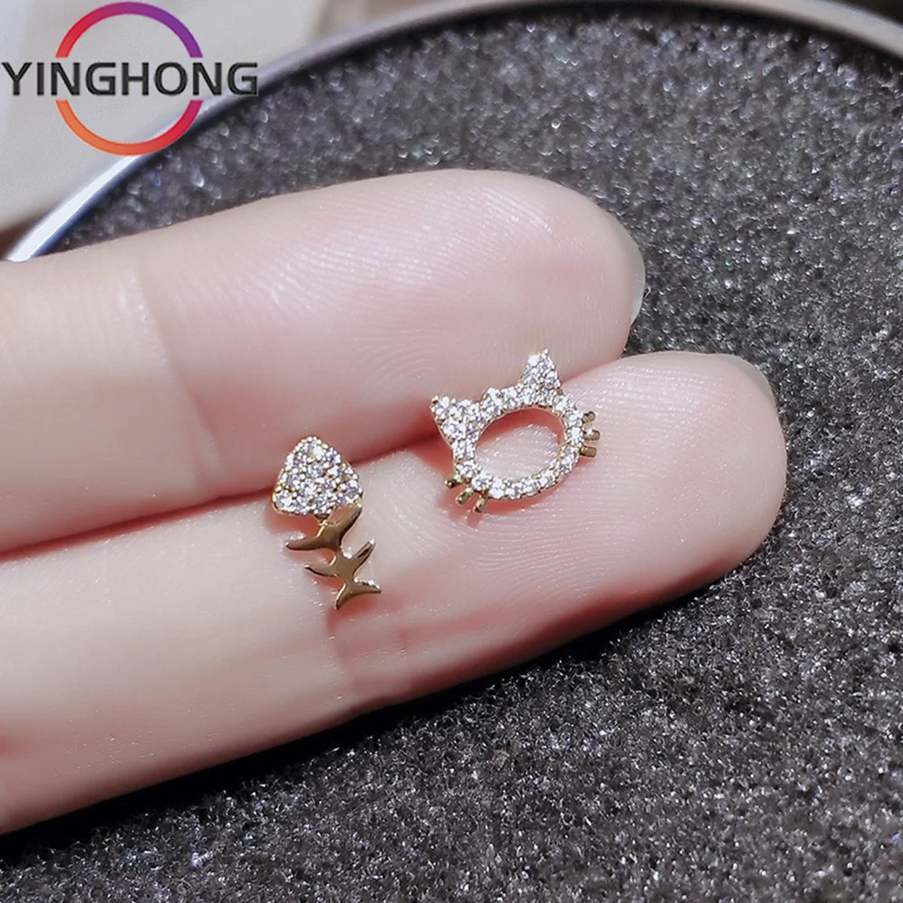 

Женские асимметричные серьги-гвоздики из серебра 2023 пробы