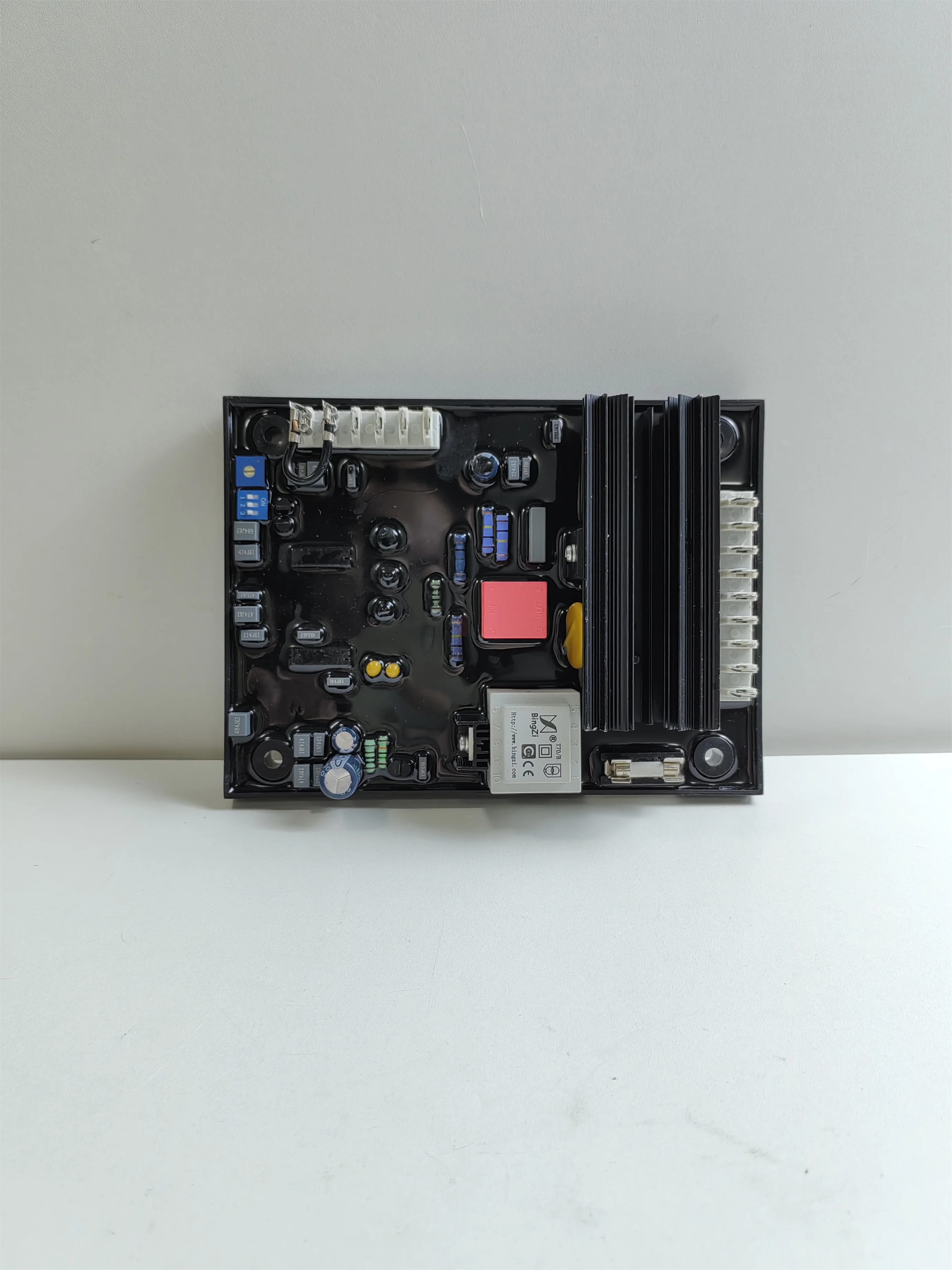 WT-3 Копирование Engga AVR Хорошее качество Автоматический регулятор напряжения