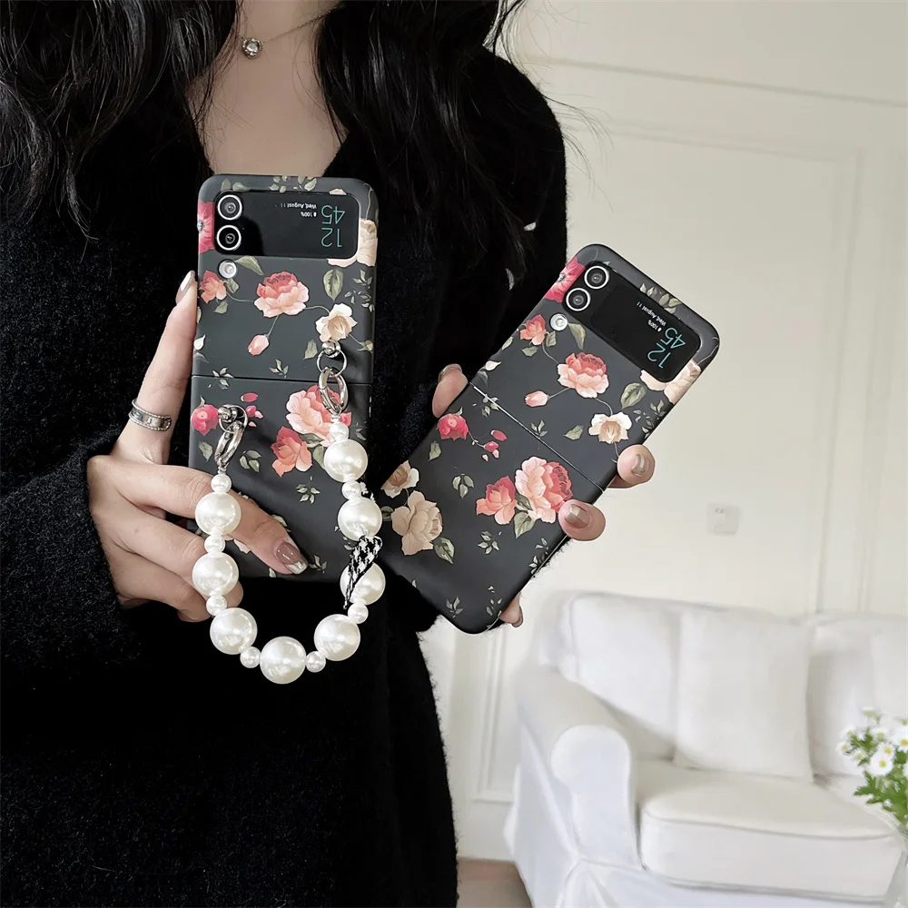 

USLION Flower Pearl Bracelet Phone Shockproof Cover For Samsung Galaxy Z Flip3 Flip4 Slim Hard PC Cover For Samsung Z Flip 34 5G