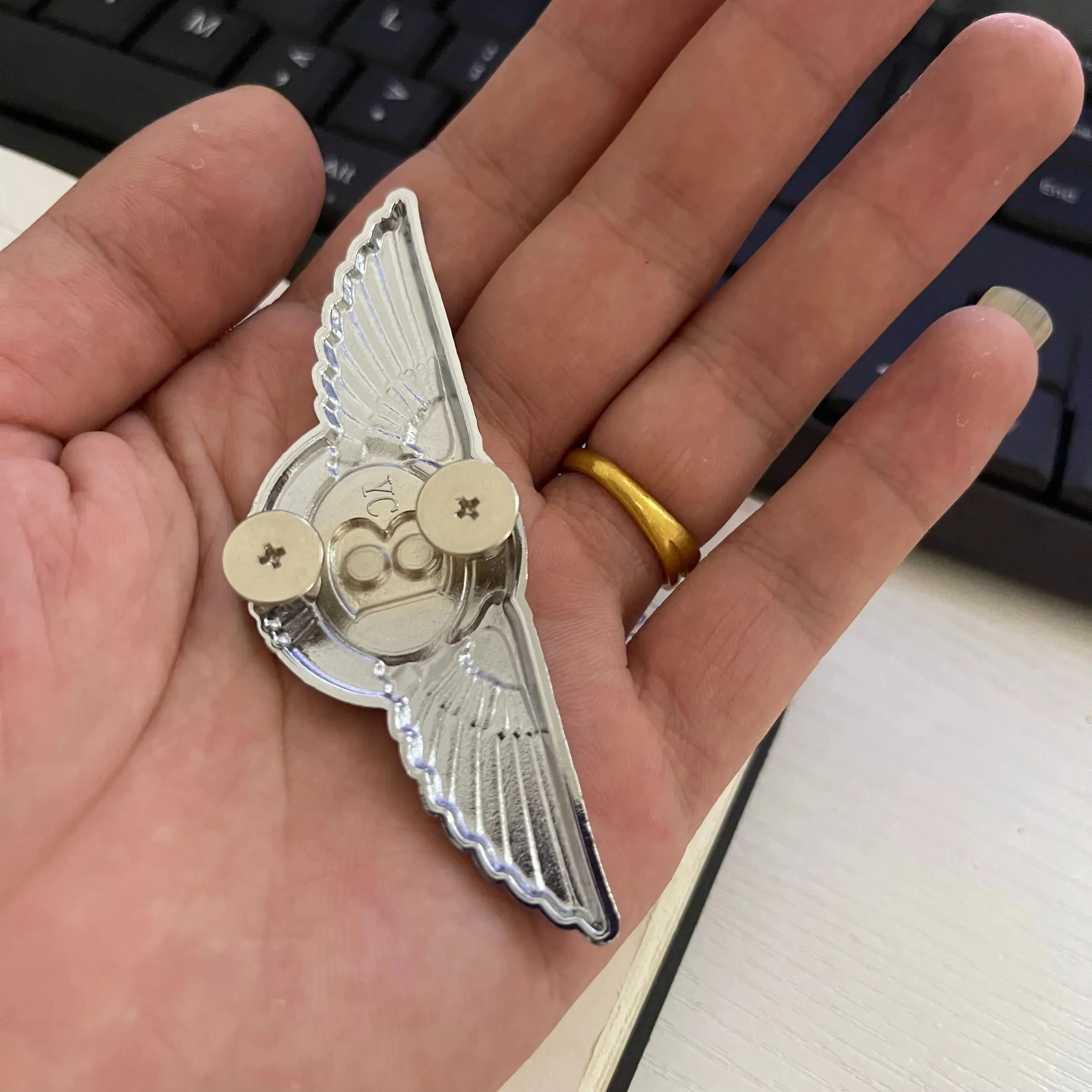 

1 шт., металлический автомобильный коврик, эмблема, ковер, логотип, внутренняя наклейка, аксессуары для Bentley Bentayga Continental Flying Spur Mulsanne