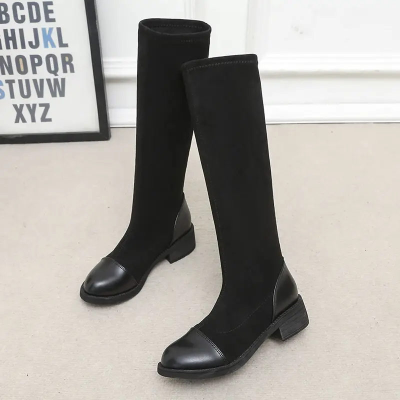 Эластичные длинные сапоги для женщин черные меховые до колена на среднем каблуке