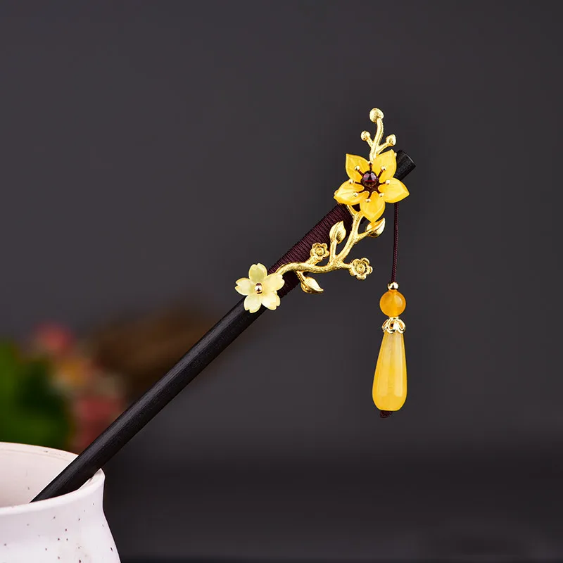Jades Pendant Hair Stick Temperamental Elegant Garnet Stamen Hair Jewelry Women