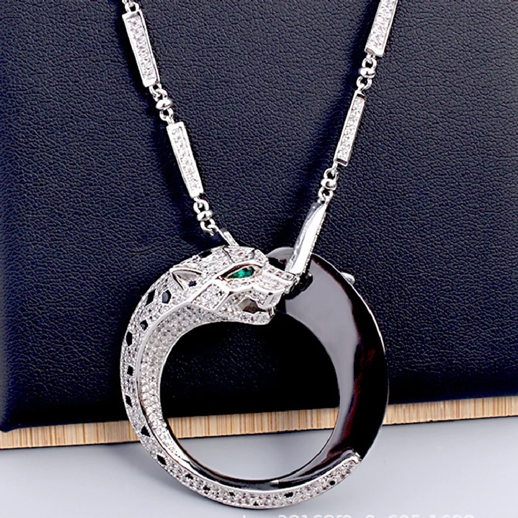 Luxury Black Enamel Double Leopard Head Green Zircon Stone Eyes Panther Pendant Necklace for Women Men Designer Copper Jewelry