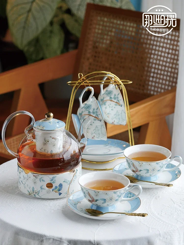 Керамический английский чайный сервиз