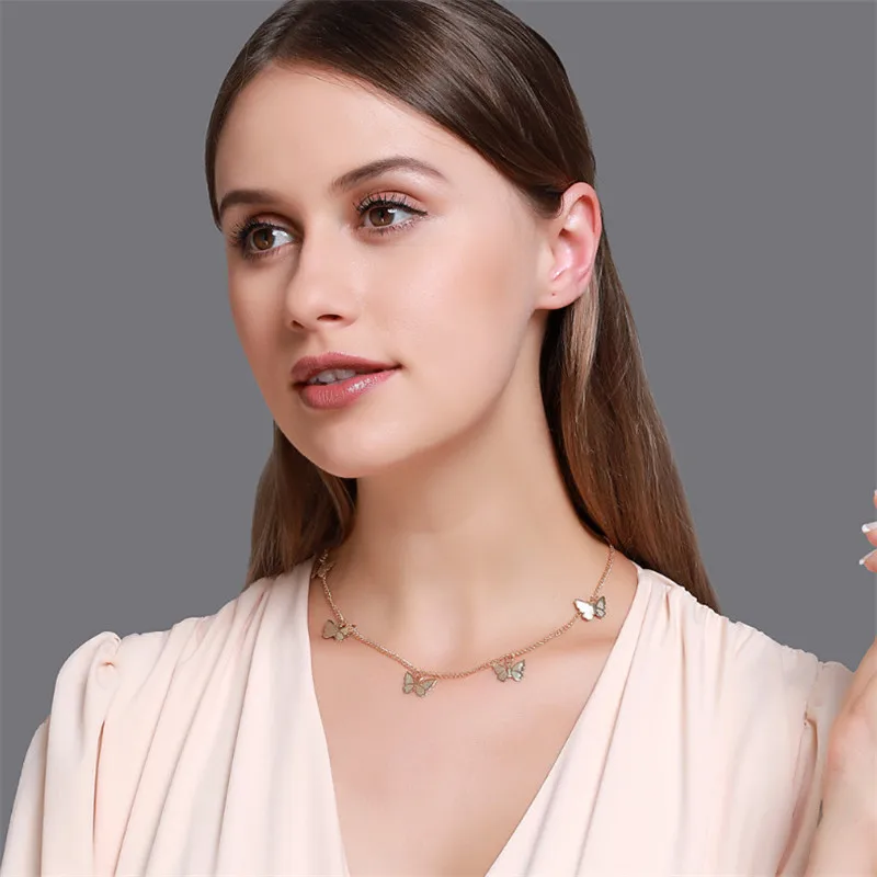 

Fashion Temperament Short Butterfly Pendant Single Layer Necklace