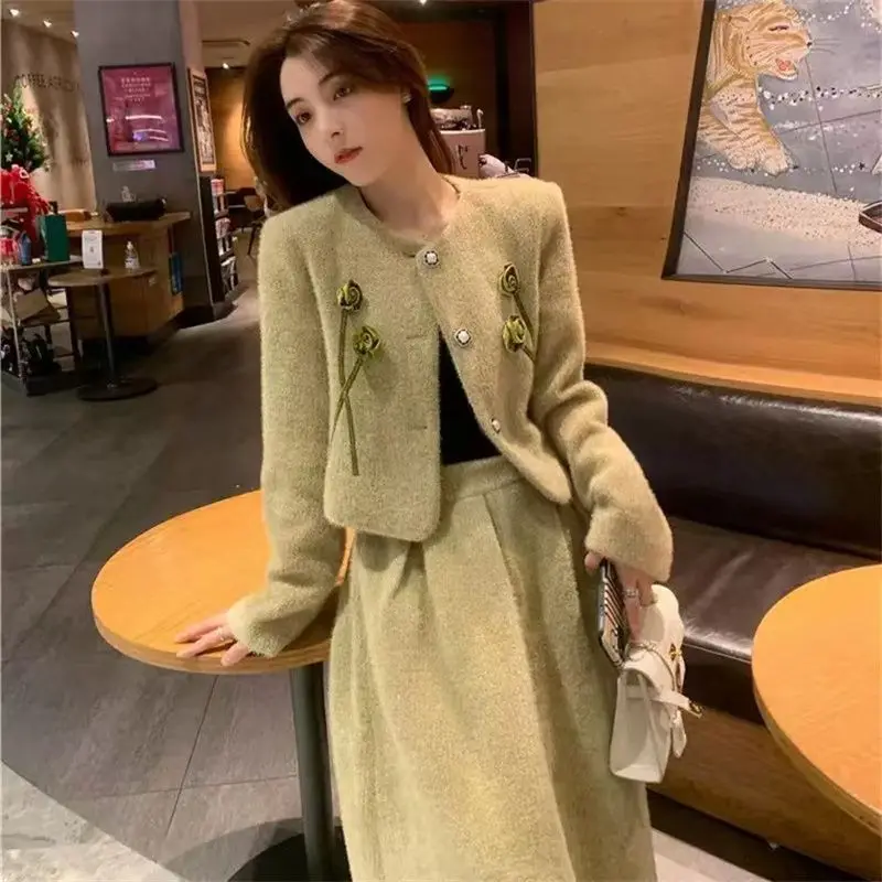 

Женский костюм-двойка с плиссировкой, повседневная куртка с трапециевидной юбкой, модель D44 в Корейском стиле на осень и зиму, 2023