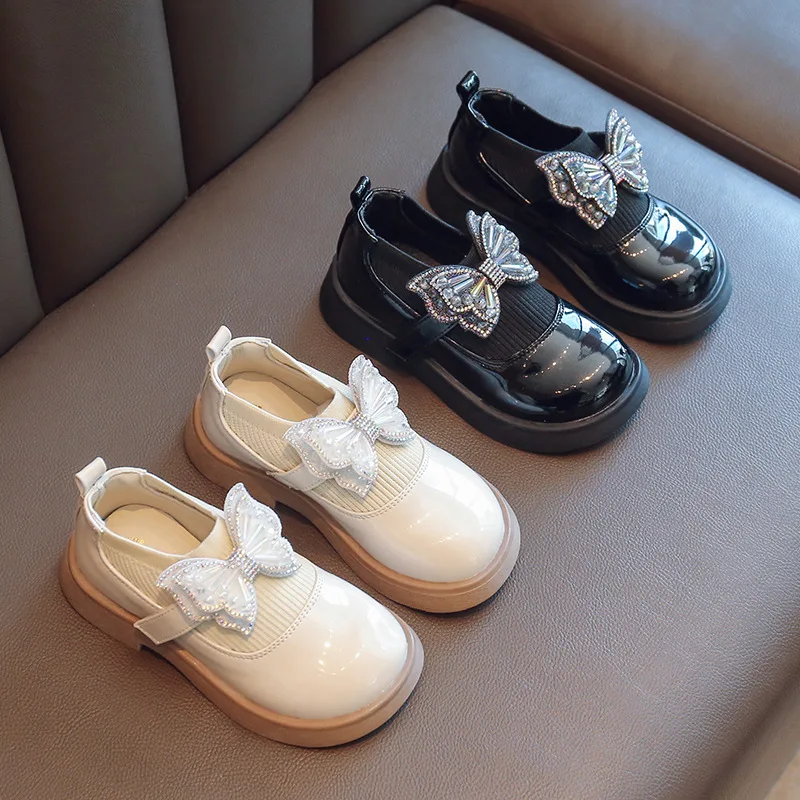 

Girls Loafers Kids Fashion Black Baby Performance Princess Butterfly Solid Color Beautiful 2022 New Spring and Autumn Sock Shoes