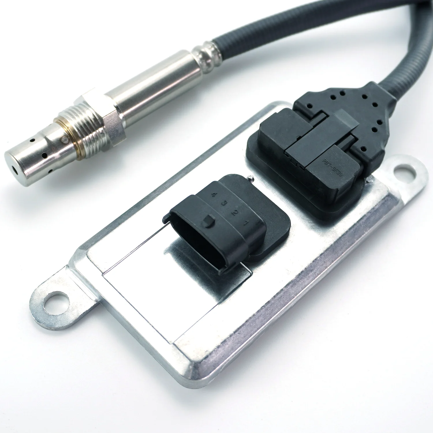 5WK9 6675 Factory Hot Sale Nitrogen Oxide Nox Sensor 5WK96675 2871979 for Cumminsor IVECO Truck