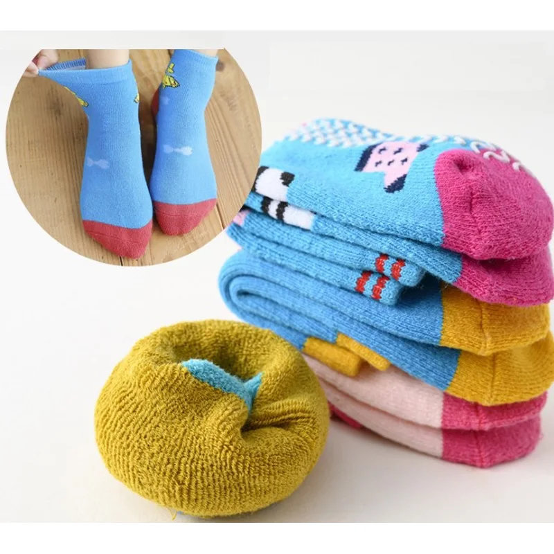 Зимние хлопковые носки для маленьких девочек 1 шт./Лот 1-7 лет Мультяшные