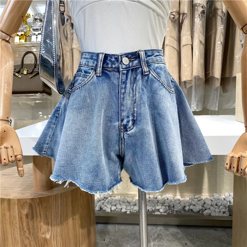 

2022 Women Summer New Fashion Casual Versatile Loose All Match High Waist Vacation Straight Barren Denim Shorts