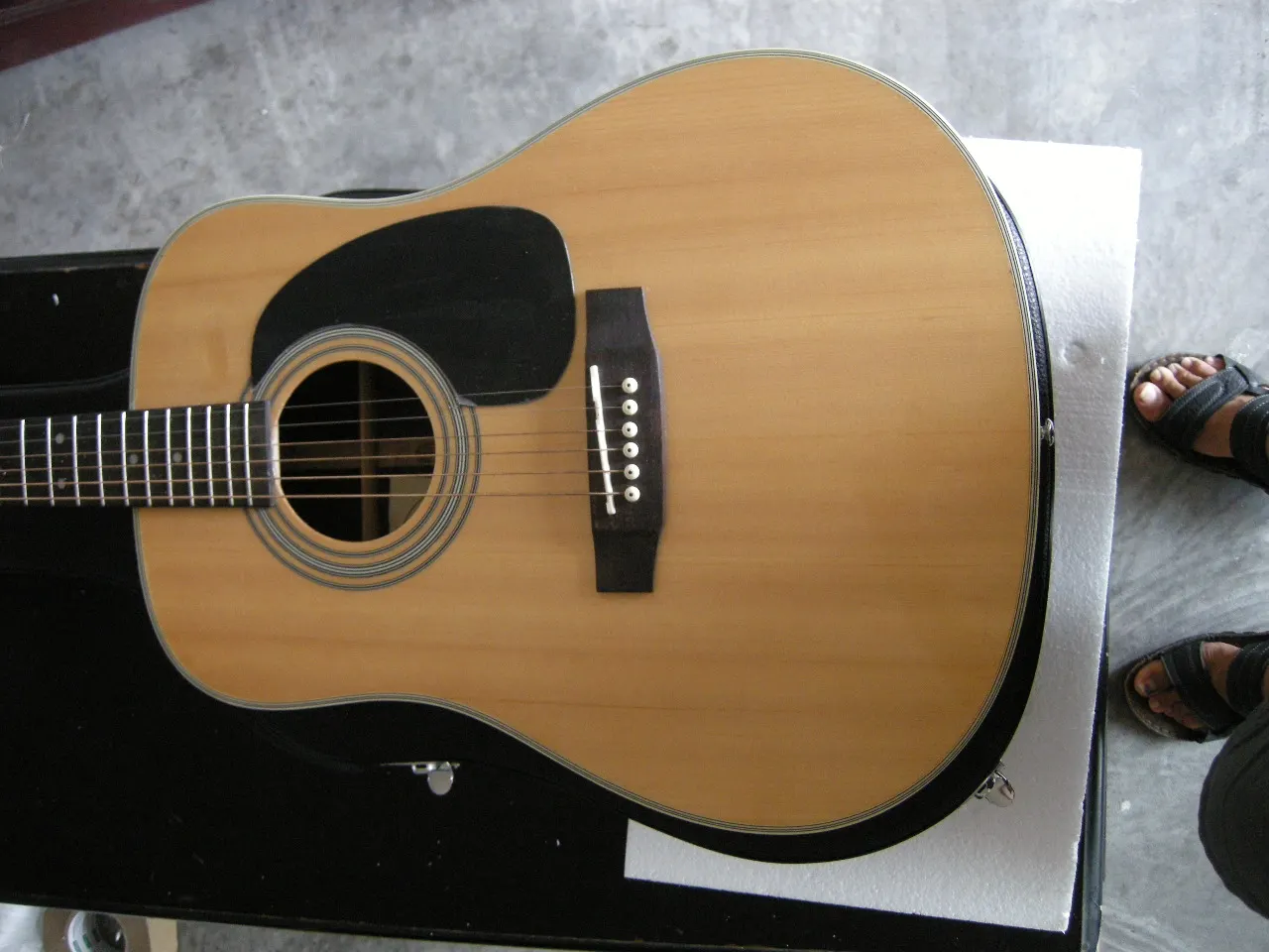 

solid spruce top acoustic guitar classic D type 28 model 41" guitar with hard case 8yue20