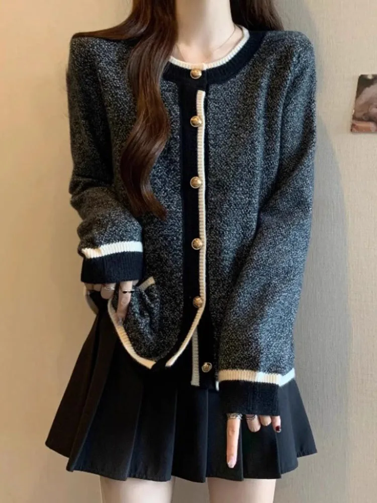 Изящный серый свитер больших размеров с французским вырезом верхняя одежда для