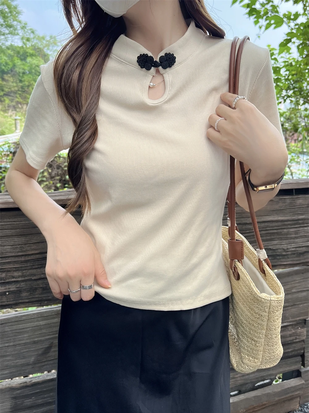 Новая китайская футболка с пряжкой на плечах и коротким рукавом женская больших