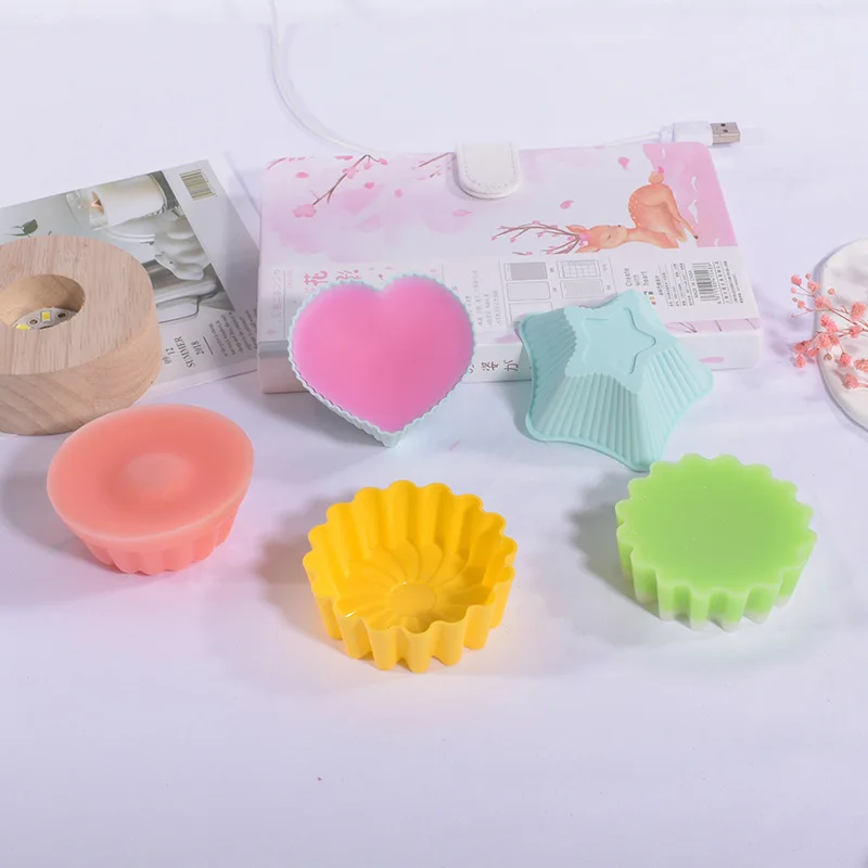 

2Pcs Silicone Cake Cup Mold Butterfly Love Shape Pudding Muffin Cup DIY Flower Cup Cake Baking Mold Party Snacks Making Tool