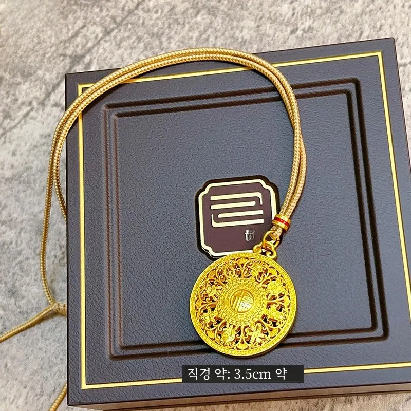 Gold Shop Same Sle Sand 999 Fu Персонаж Полый Восемь Сокровищ Компас Ожерелье Подвеска Ruijixiang