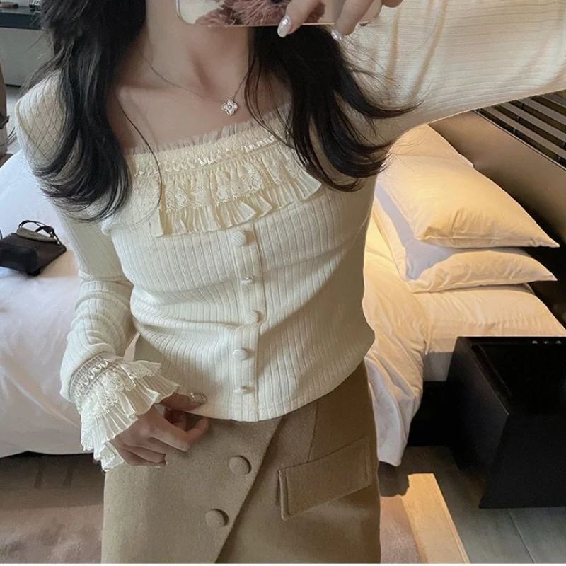 

Deeptown Y2k Fairycore Lace Patchwork Beige Tees Women Korean Fashion Buttons Long Flare Sleeve Tops Sweet Casual Slim T-shirts