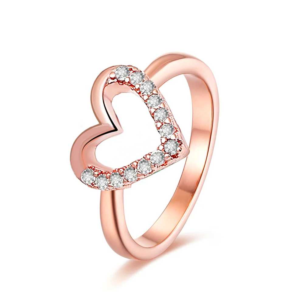 

Trendy Hollow Heart Rhinestone Rings for Women Fashion Boho Heart Shaped Ring Party Gift for Girlfriends Jewelry 2023 Trend