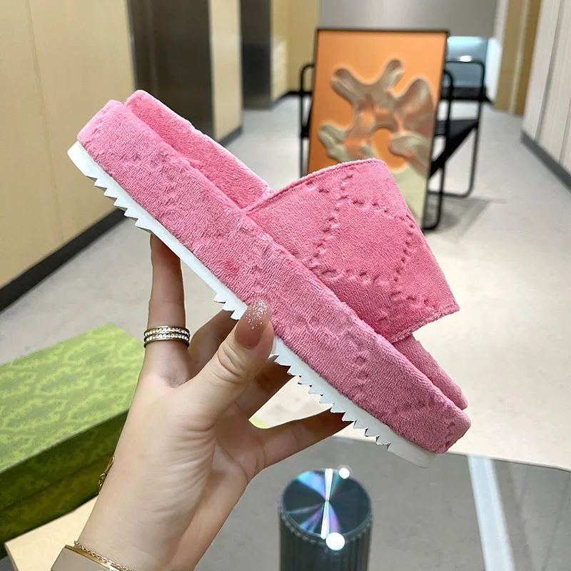 

New 2022 Women's Slippers 5.5cm Thick Bottom Wedge Heel Casual Home Comfort Slippers Craft Printed Luxury Designer Sizes 35-42