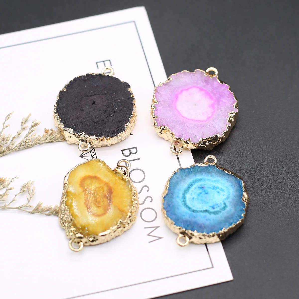 

Natural Stone Druzy Agate Irregular Shape Perfume Bottle Pendant Connector for Jewelry Making DIY Bracelet Accessories 23x32mm