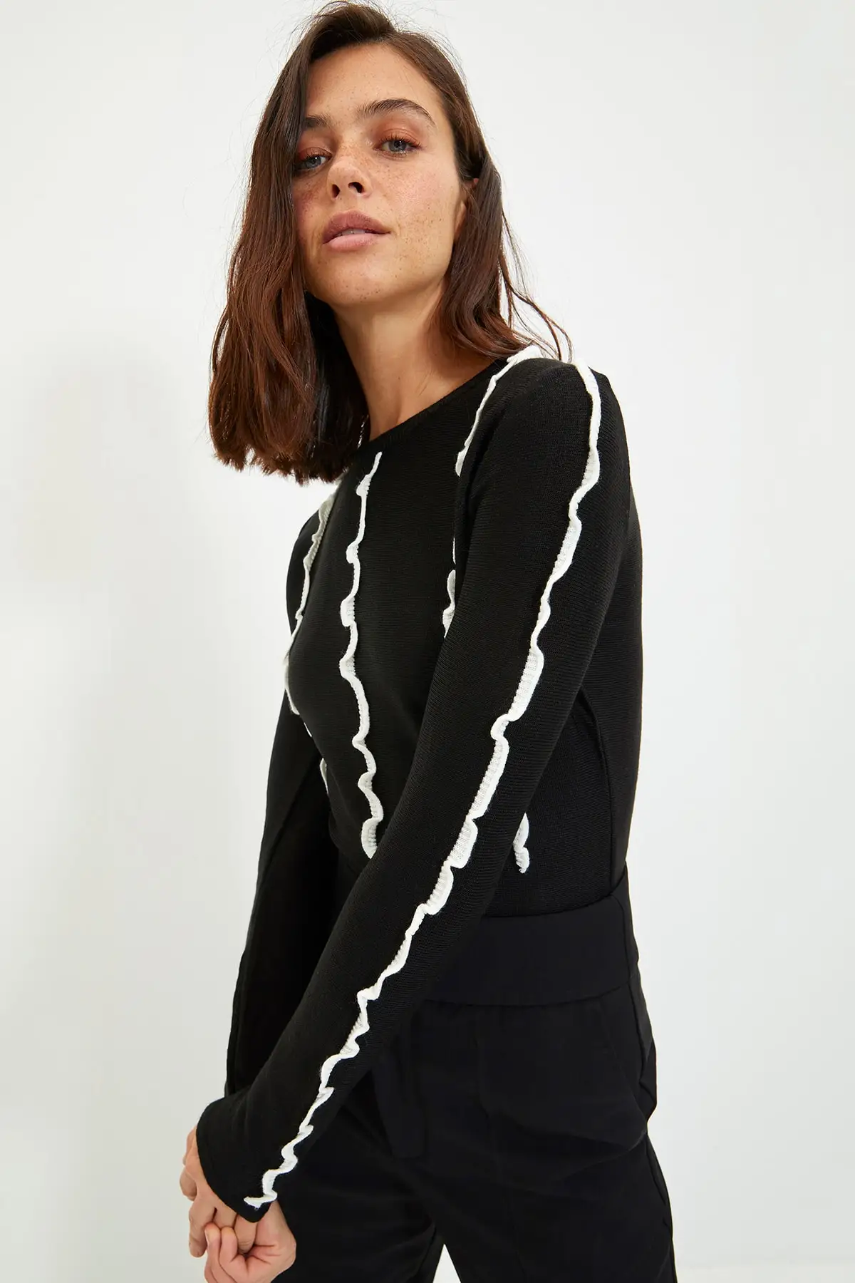 

Trendyol Bike Collar Knitwear Sweater TWOAW22KZ1486