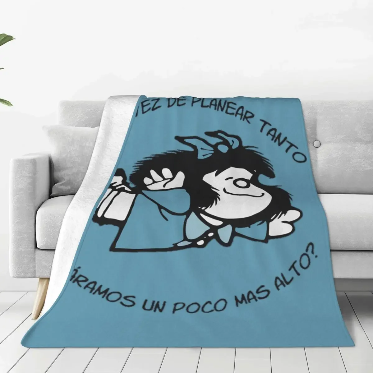 Женское одеяло с флисовой подкладкой удобное легкое для дивана рюшами Humor Merch