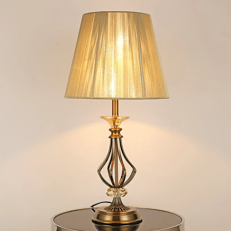 

Китайский стол, роскошная модная хрустальная лампа для спальни, гостиной, прикроватного столика, офиса, кабинета, настольная лампа, украшение из ткани