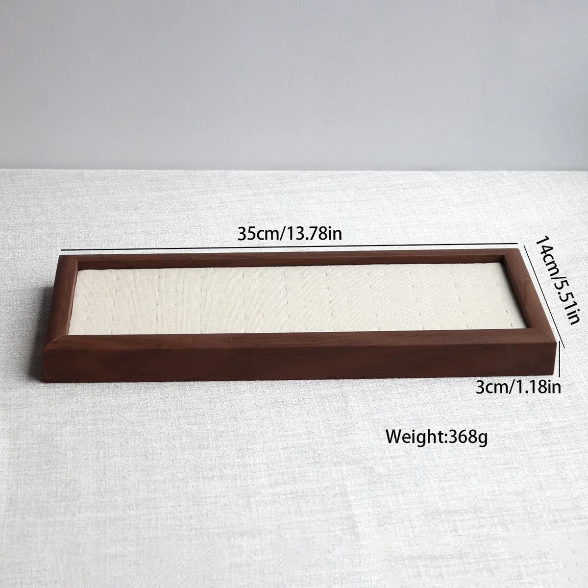 

Деревянный лоток для украшений на 50 мест