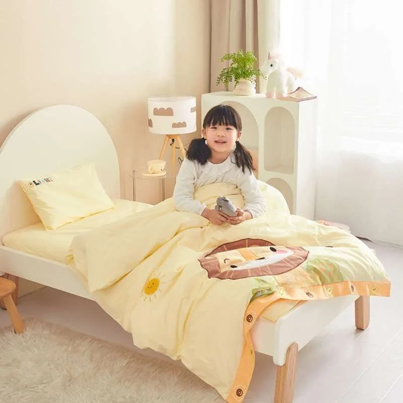 Комплект из трех предметов одеяло весенне-осенняя школьная кровать Doudou детская
