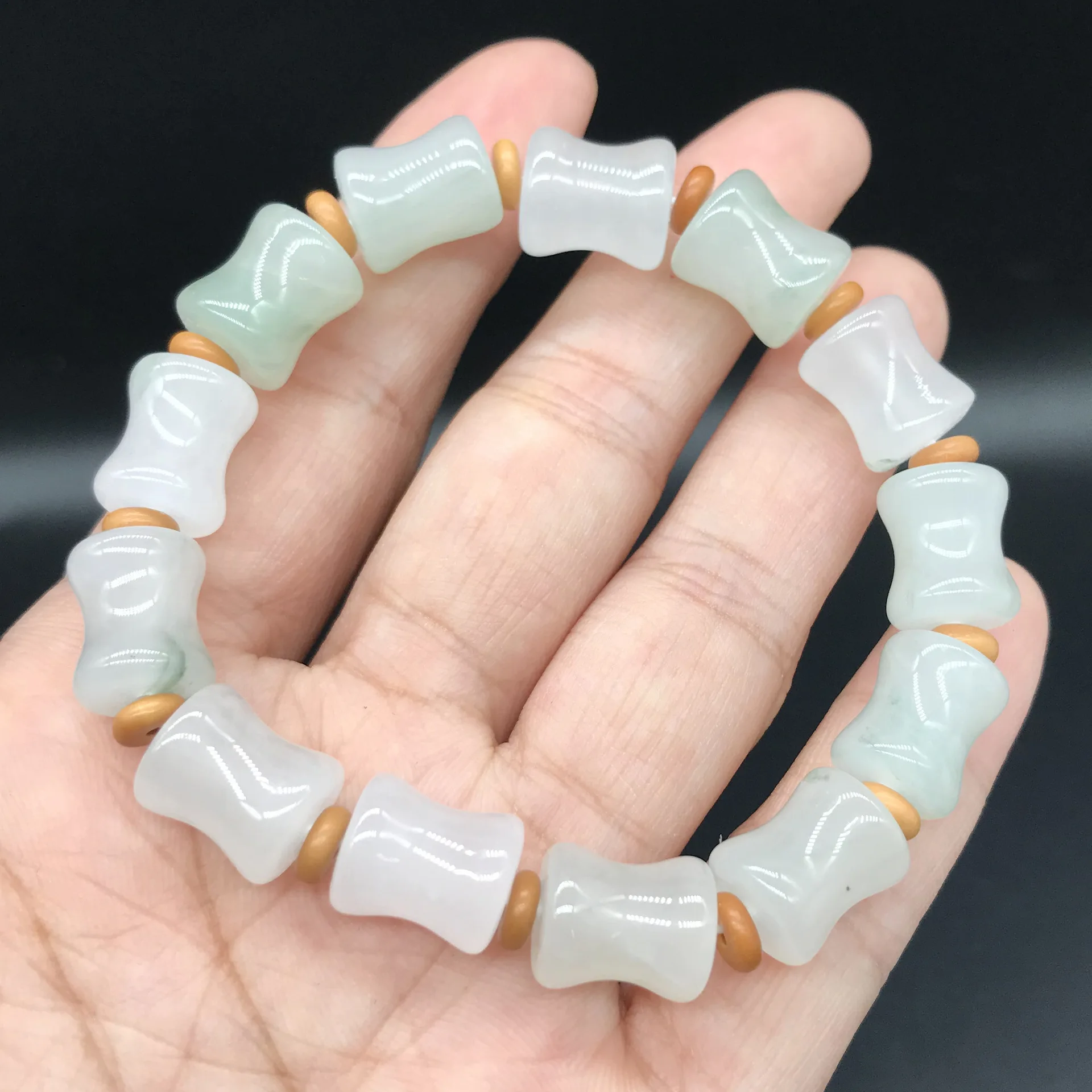 

Natural Golden Silk Jade Bracelet Men Women Healing Jewelry Real Chinese Tianshan Cui Jades Elastic Beaded Bamboo Bracelets