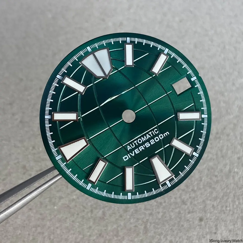 S 28.5mm Watch Dial Modification Accessories Sun Pattern Watch Dial Green Luminous Nail Is Suitable for NH35A Movement