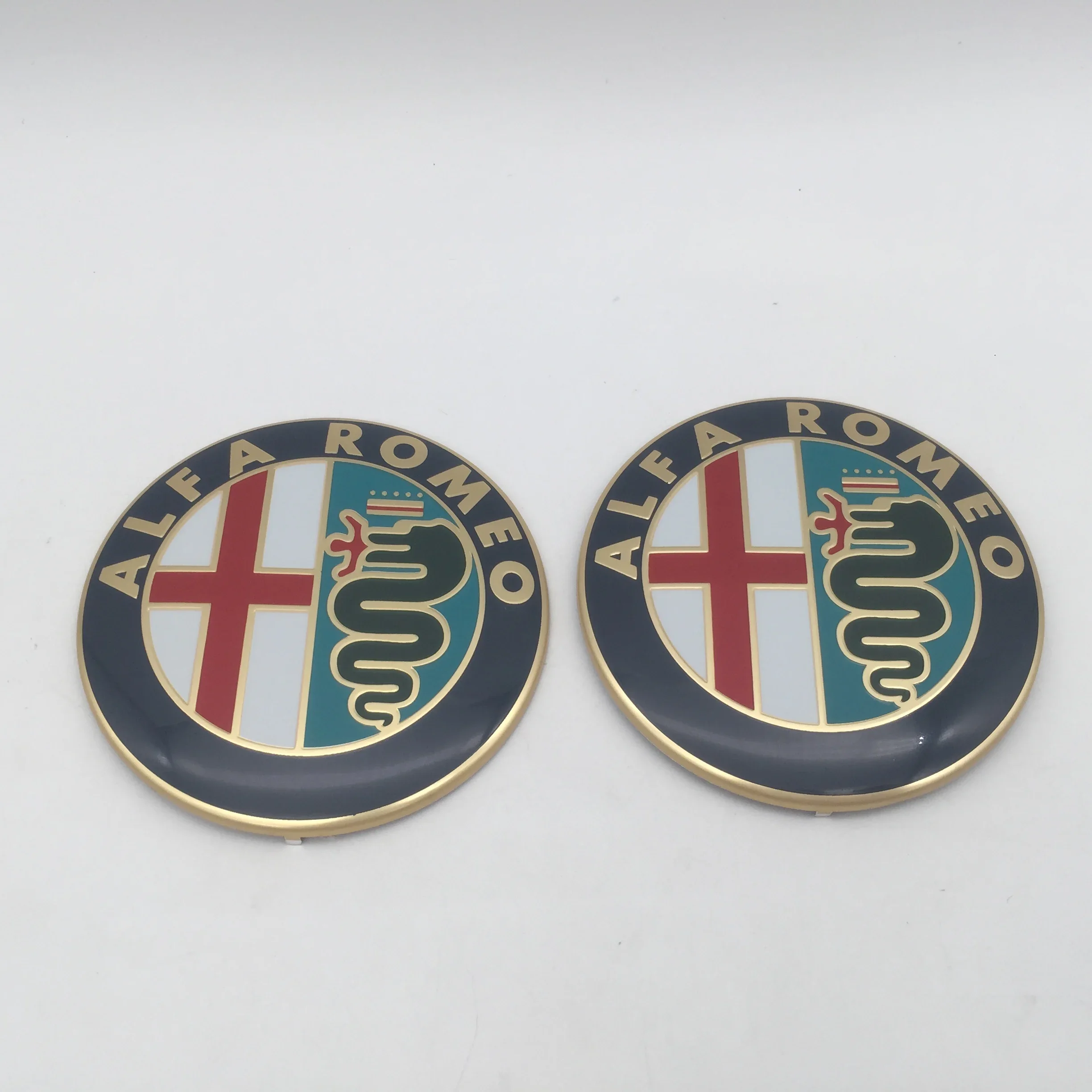 

2 шт. для Alfa Romeo 147 156 159 74 мм, эмблема переднего капота автомобиля, наклейка на решетку капота, значок на задний багажник, наклейка, Стайлинг, автоаксессуары