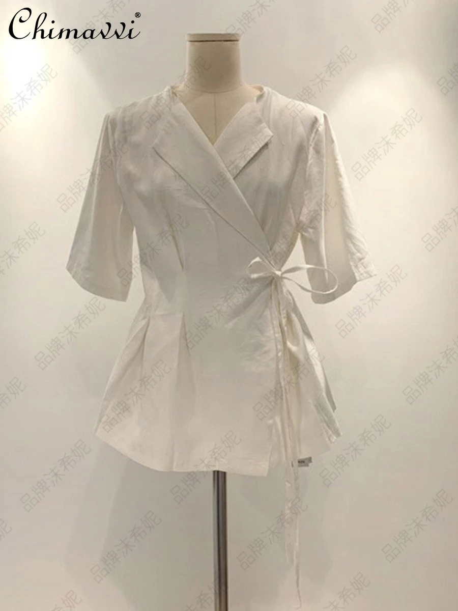 

2022 Summer New Ladies Fashion Elegant Lapel Cross Side Lace-up Shirt Women's Office Lady Simple Pleated Slim Waist Blouses Top
