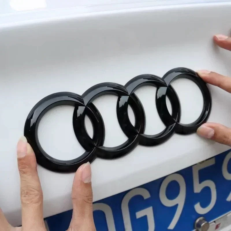 Фото Новинка 2025 года: Эмблема-наклейка на капот и багажник для Audi A3 2010-2020, 2020-2024 (Quattro, Sline, 35TFSI) – Замена оригинальной запчасти №5