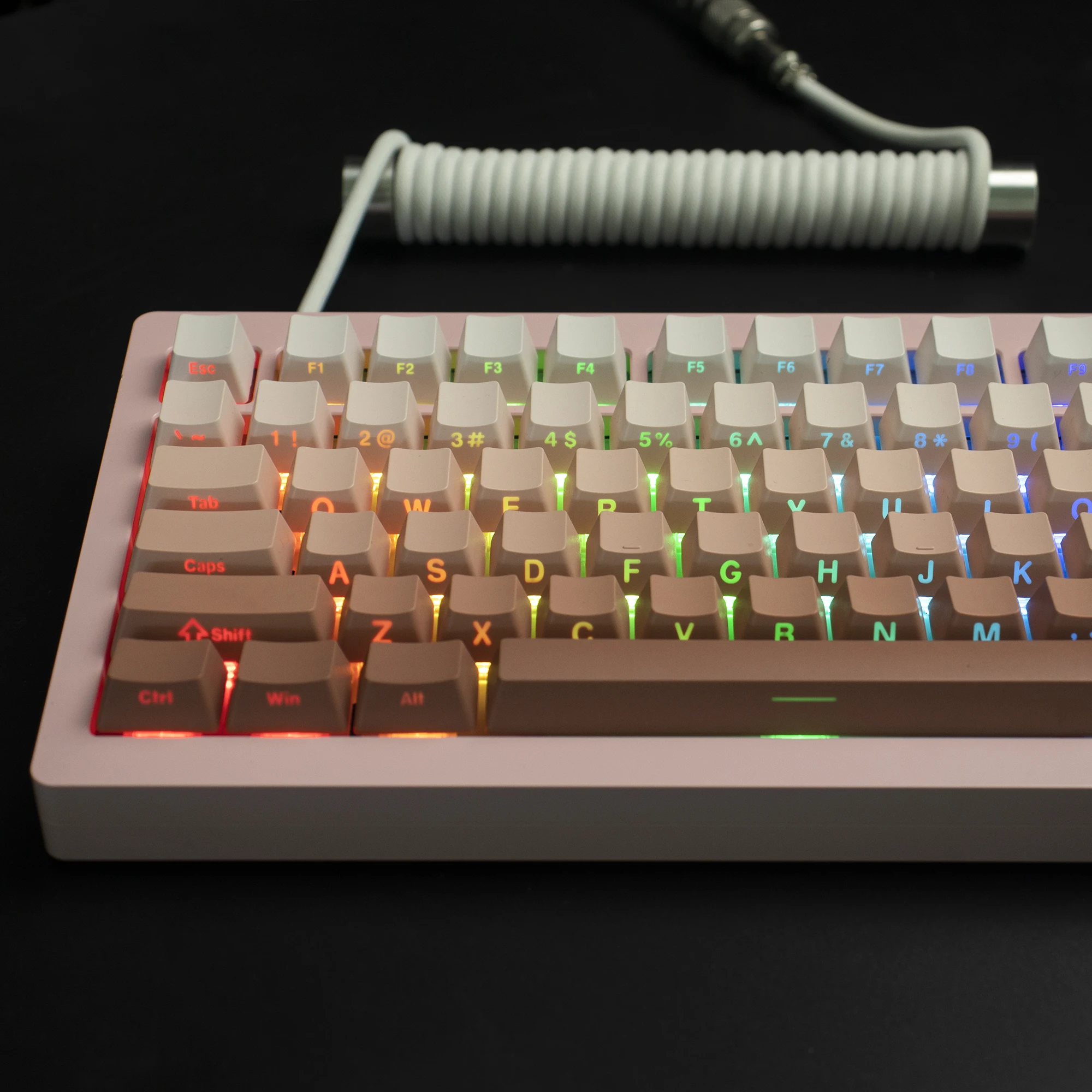 

Клавиши 136 клавиш с розовым градиентом, боковая печать, клавиши PBT, двойная подсветка, Просвечивающая подсветка для механической клавиатуры MX 108 96 87 84 68 64 61