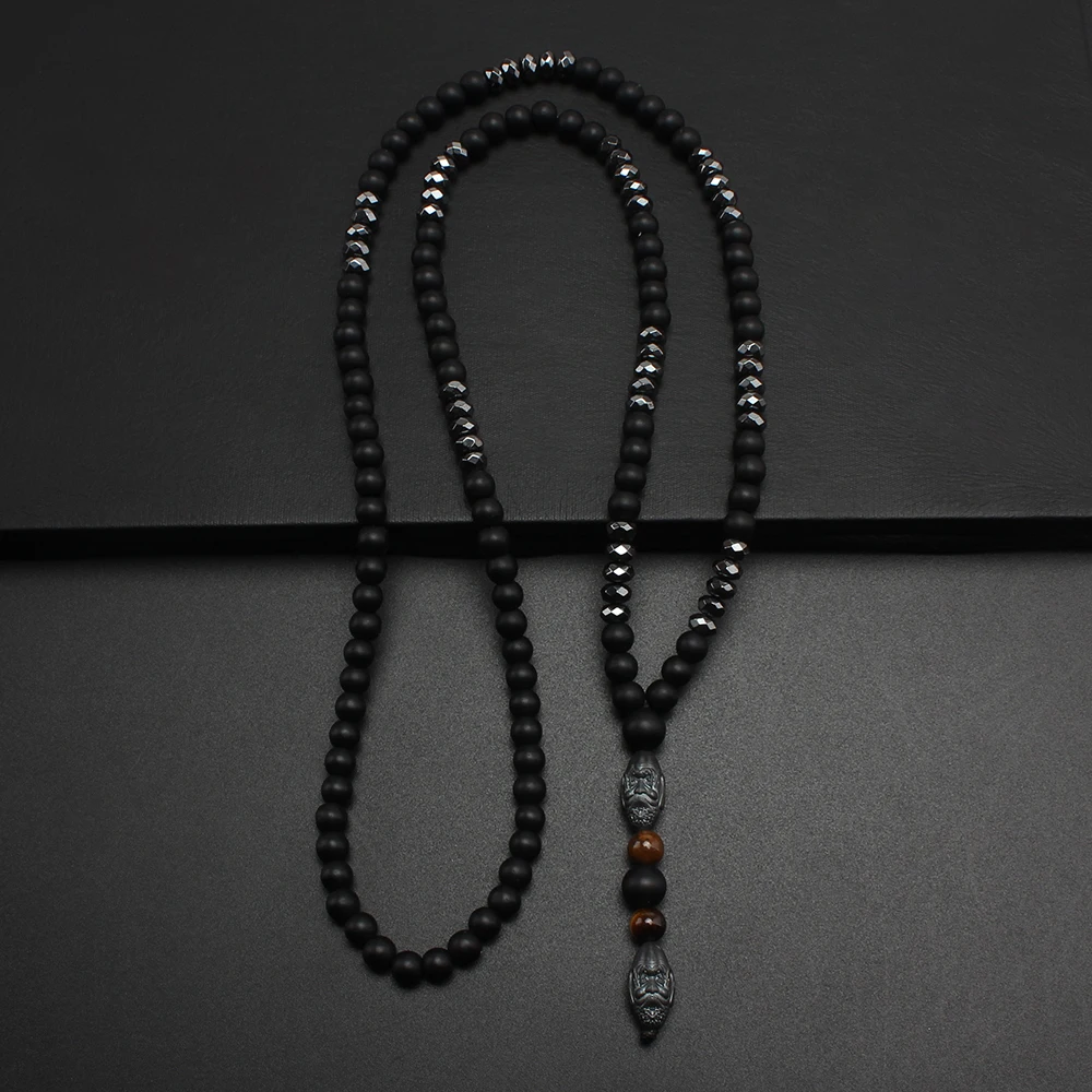 Ожерелье из черного обсидиана с круглыми бусинами подвеска в виде головы