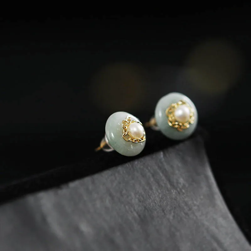 

Fresh antique jade freshwater pearl metal chain niche design stud earrings for women