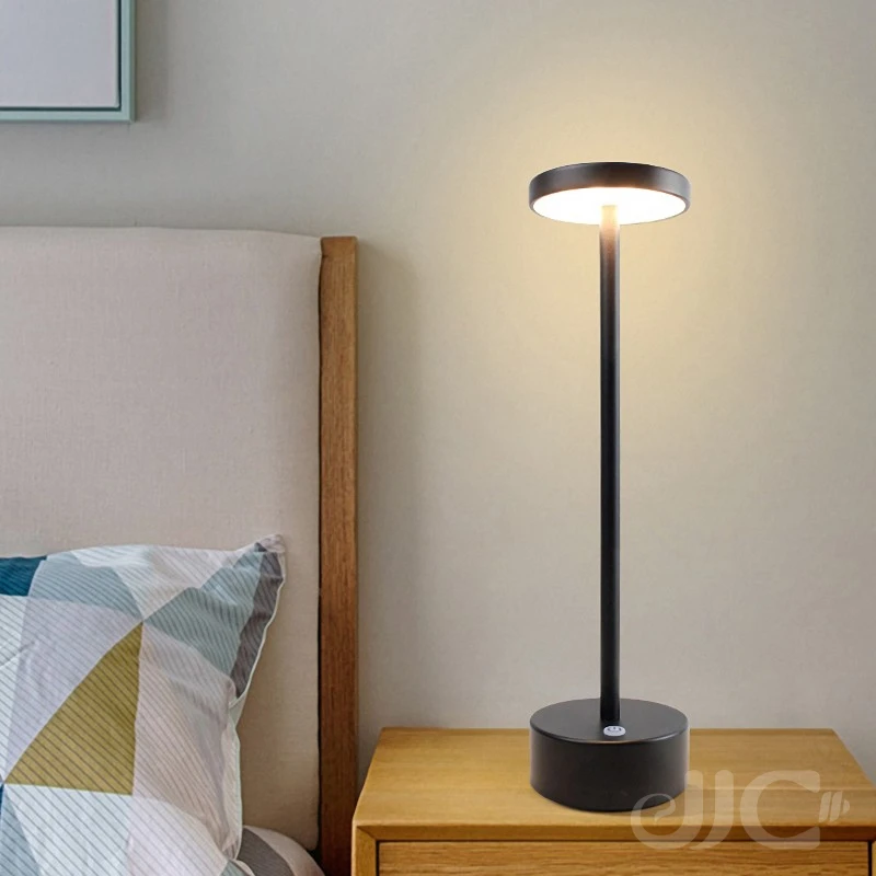 

LED Aluminum Alloy Waterproof Rechargeable Desk Lamp Touch Dimming Metal Table Lamps For Bar Living Room Reading Camping Light