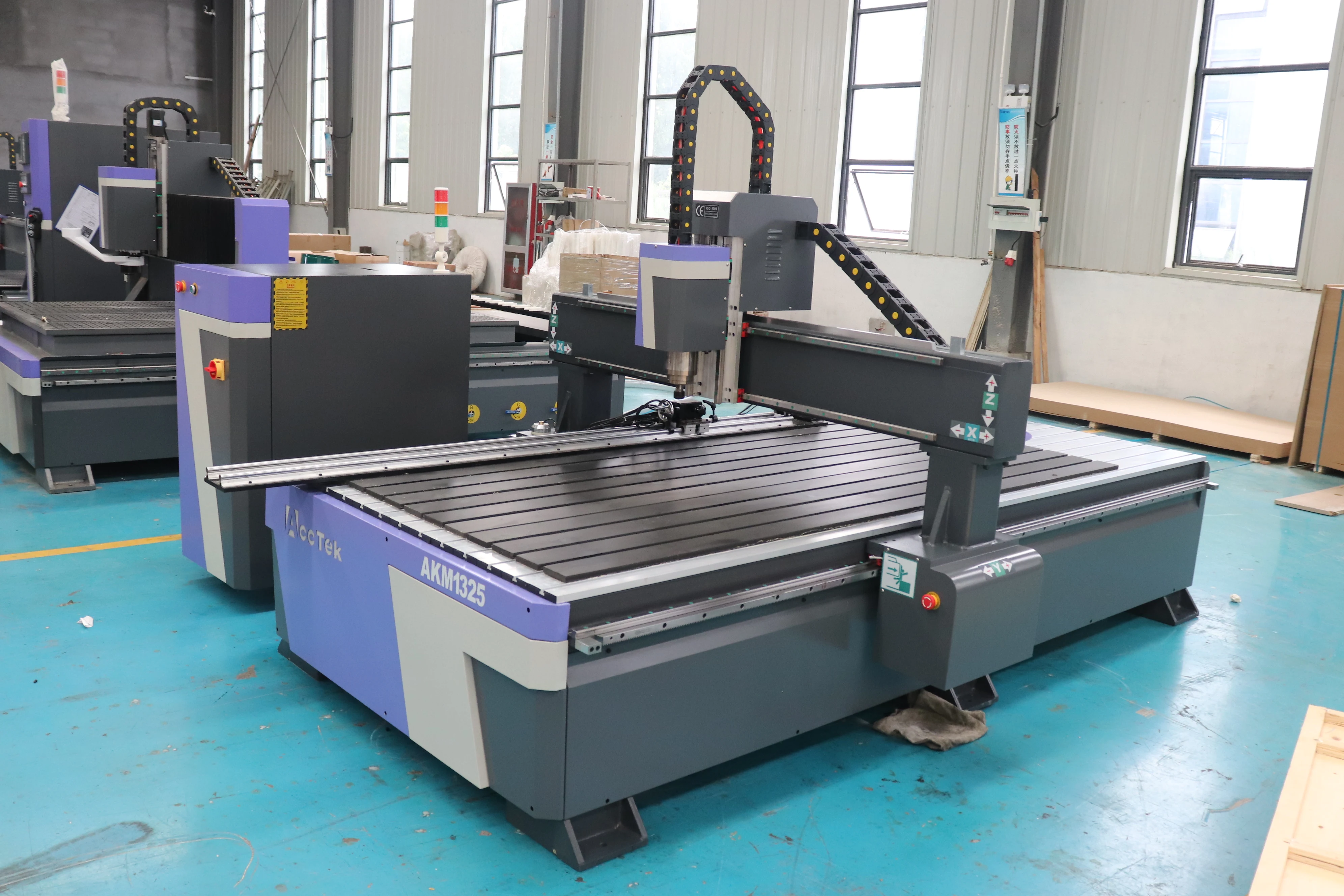 

Фрезерный станок с ЧПУ, вращающийся на 1325 кВт, шпиндель с водяным охлаждением, дюйма, Т-образные ножки для деревянных труб, столешница для гравировки древесины, Столярный инструмент