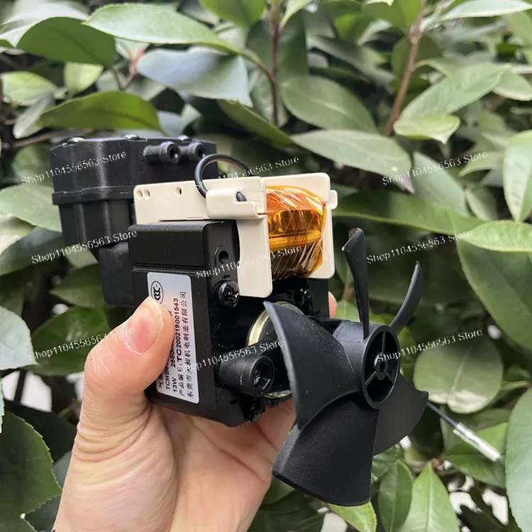 

Безмасляный бесшумный вакуумный насос 220 В — ультра тихий бесщеточный мини-воздушный насос переменного тока для лаборатории/аквариума/медики (взрывозащищенный)