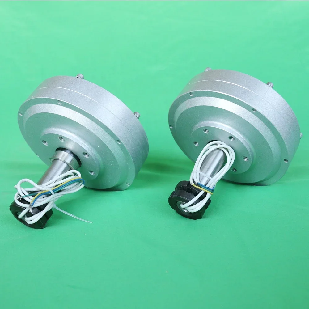 Вертикальная ветряная турбина постоянного тока 50 Вт 300 об/мин 12 В 24 постоянный ток