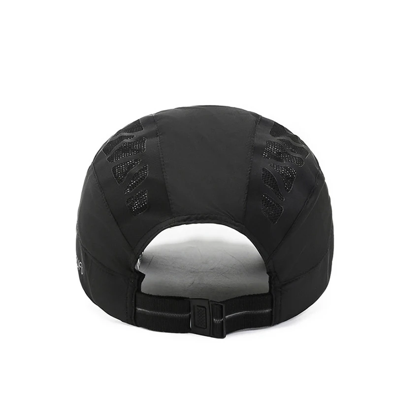 Кепка мужская сетчатая тонкая быстросохнущая бейсболка с надписью и вырезами