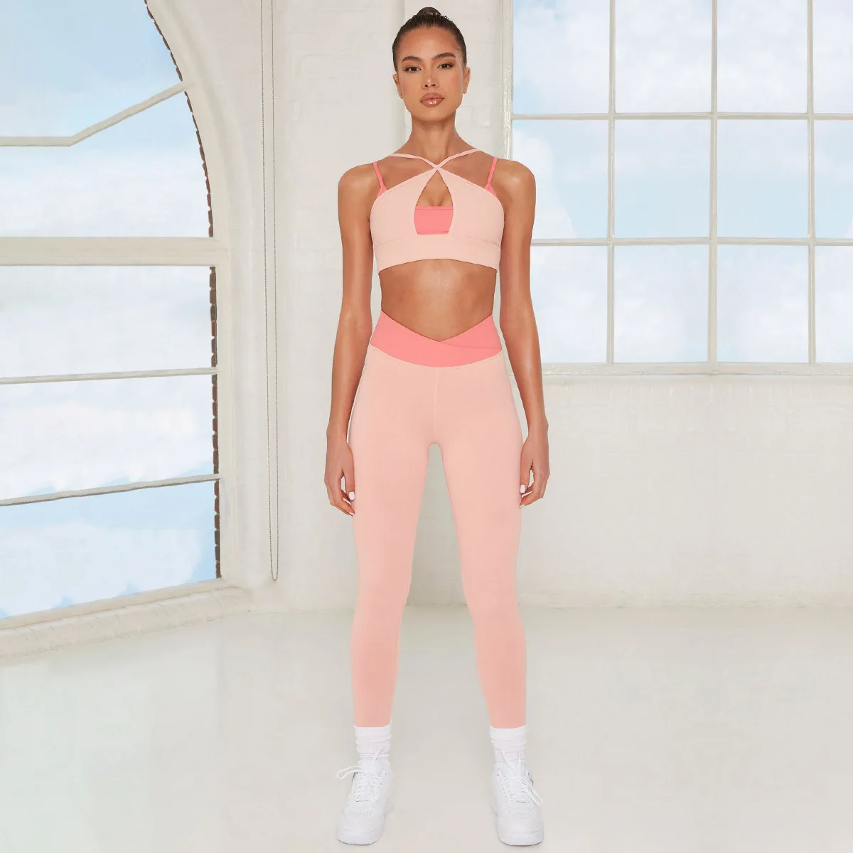 

2pcs Seamless Yoga Set Leggings Tops Fitness Sports Suits Patchwork Gym Clothing Yoga Bra Seamless Leggings Running Tops Pant