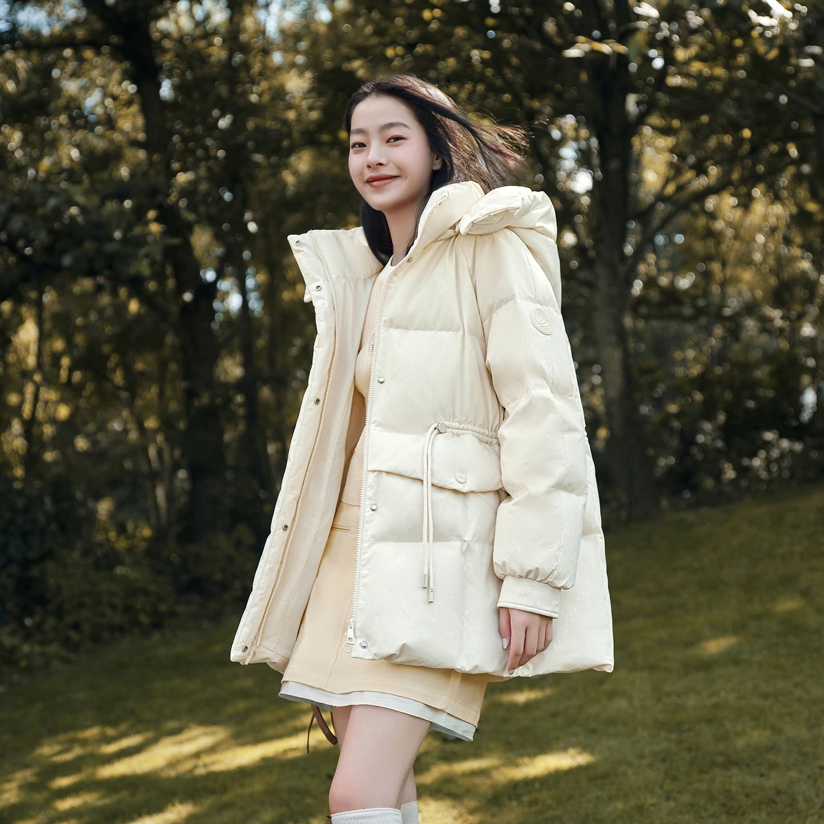 Женская зимняя утепленная куртка BOSIDENG