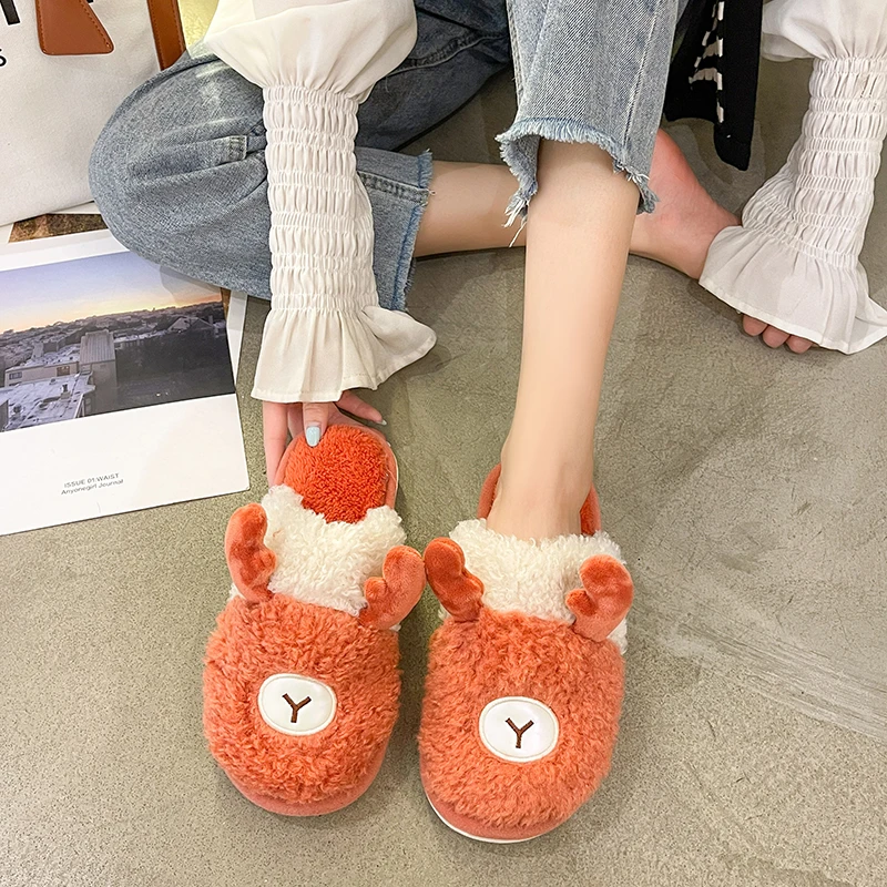 

2022 New Fashion Winter Casual Flats Sweet Slippers Plush Shallow Women Designer Warm Fur Home Cotton Shoes Slides Flip Flops
