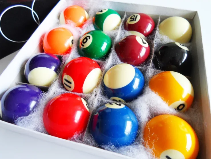Набор американских бильярдных шаров 25/32/38/50/8/52/5/57 мм с треугольной рамой