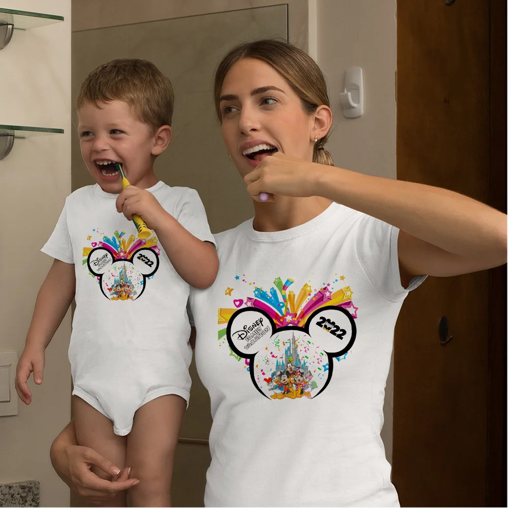 Family Matching Sets T Shirt Mom Son Daughter Dad Short Sleeve Casual Cartoon Disneyland Clothes Cute Newborn Romper Kids Tee