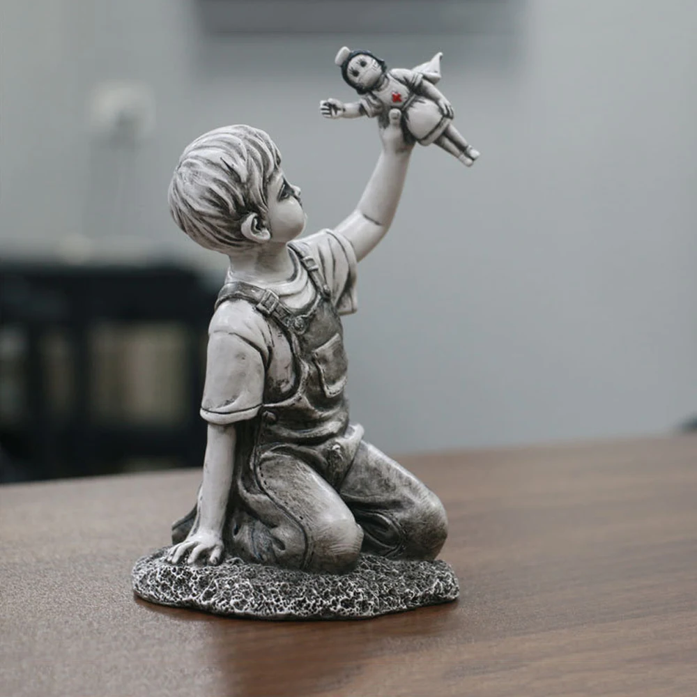 

Banksy Nordic Trash Throwing Boy Resin Statue Halloween Home Decor Street Art Sculpture Crafts Ornaments Living Room Decorations