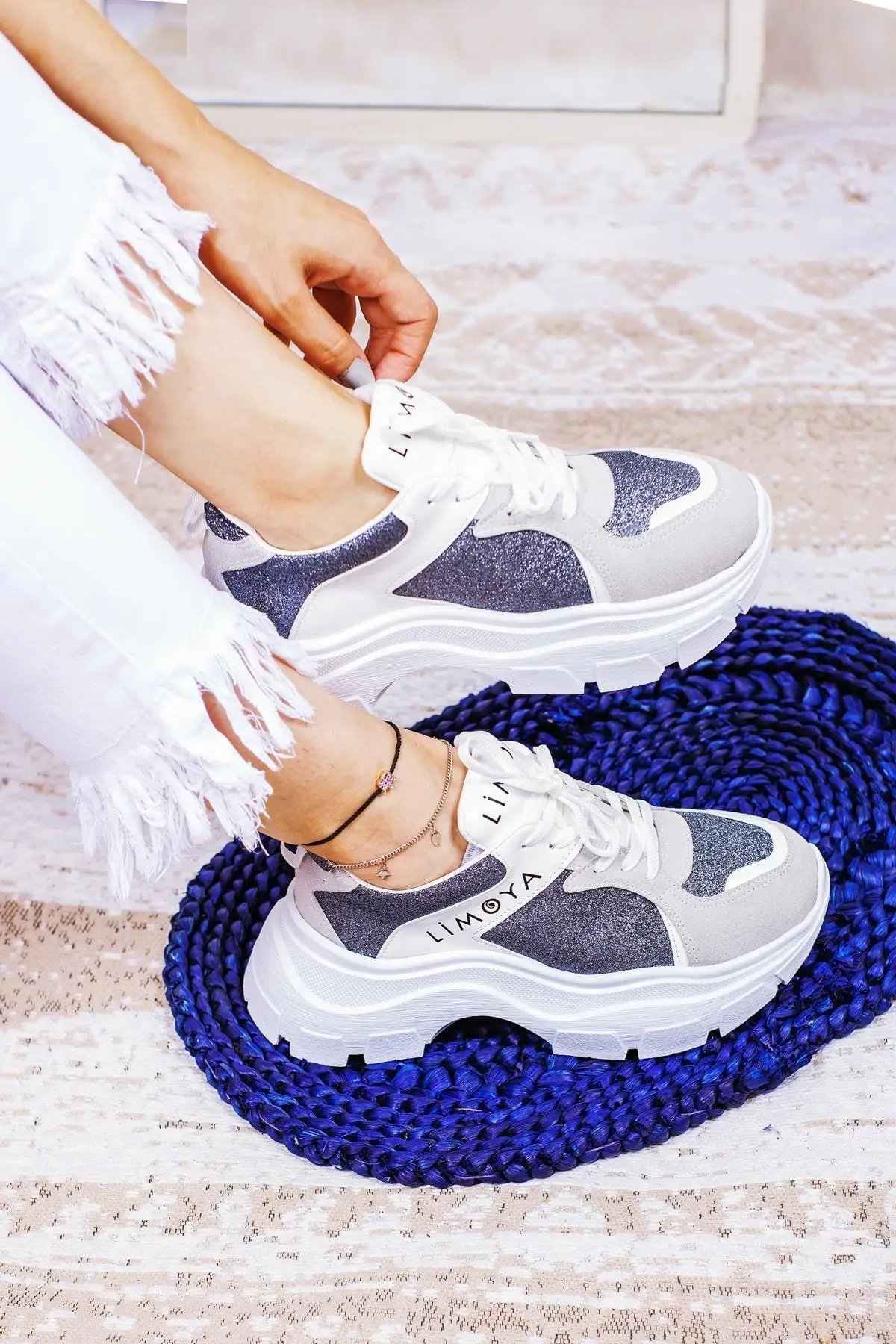 

Women's Sneakers Casual Fashion Comfortable Platform Female Vulcanized Shoes High-Top Sneakers
